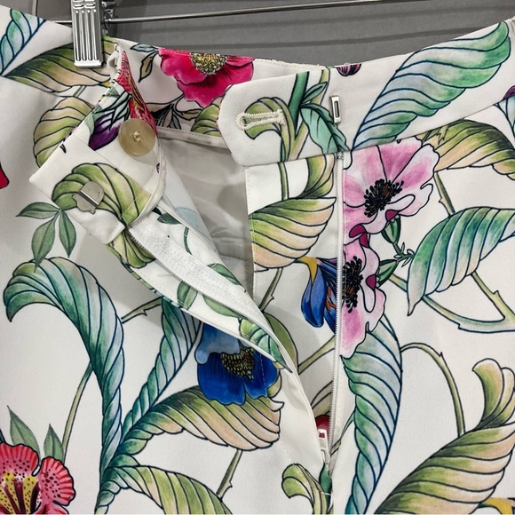 Ann Taylor White Floral Wide Leg Crop Pants - Picture 4 of 15